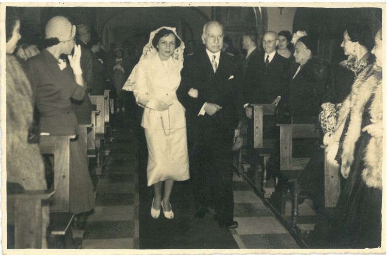 RFT.AVM.7.4.43 Fotografía Boda de Victorio y Zoila 14 julio 1951 anverso
