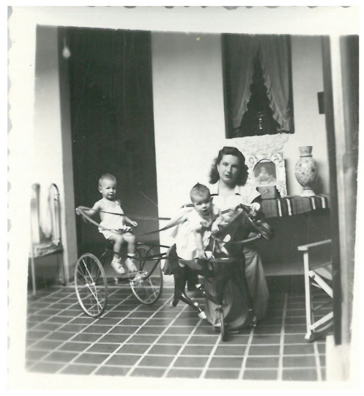 RFT.AVM.07.03.30. Hermana de Zoila