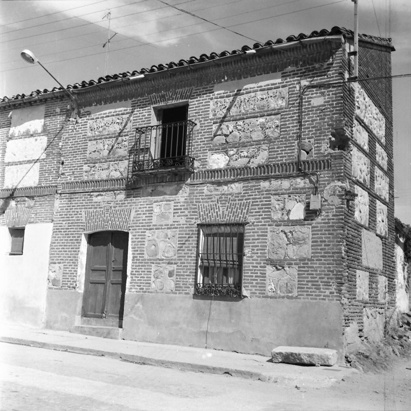 Torre de Esteban Hambrán 1974
