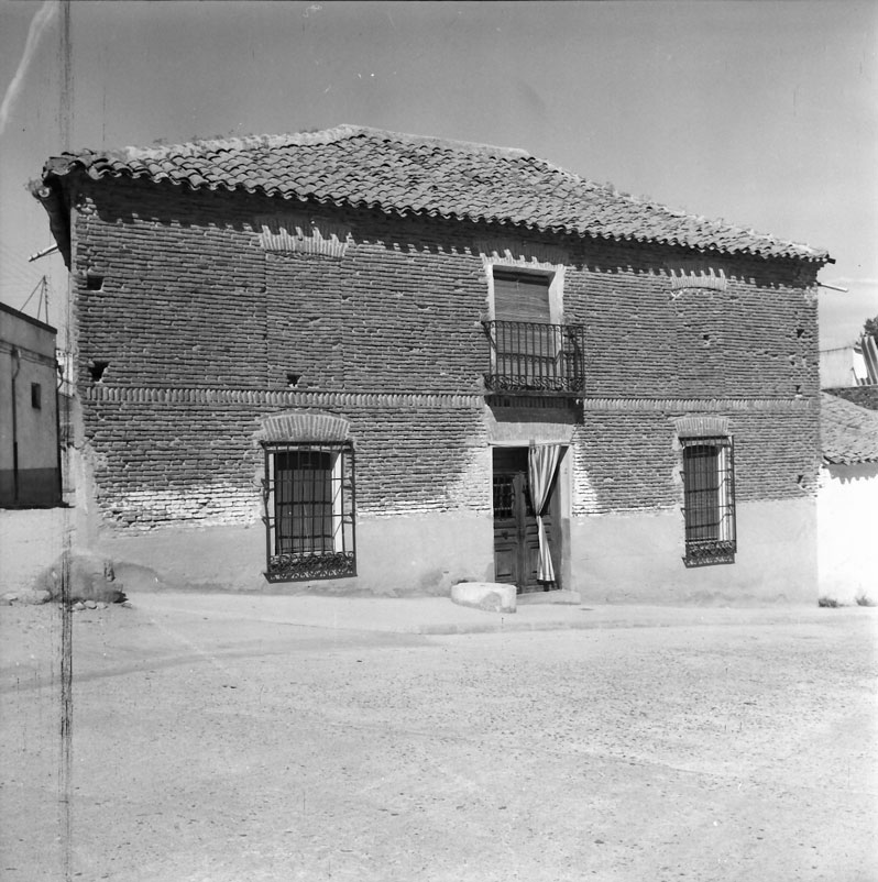 Torre de Esteban Hambrán 1974